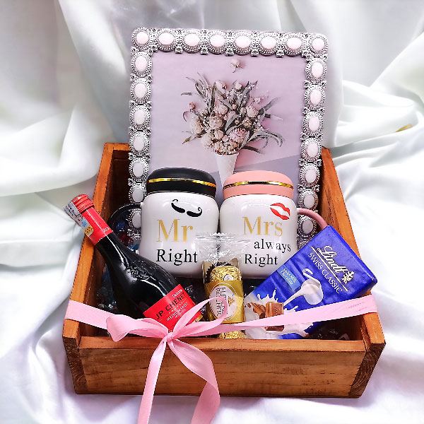 Couple Gift Combo in a Beautiful Box | Gifts to Nepal | Giftmandu
