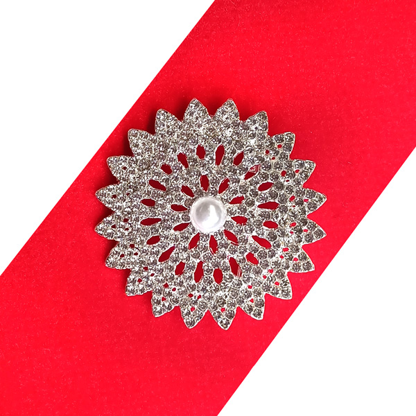 thumbnail image 2 of SAREE SAFETY PIN GOLD WITH WHITE STONE 1 SET 12 PIECES 2 of 13