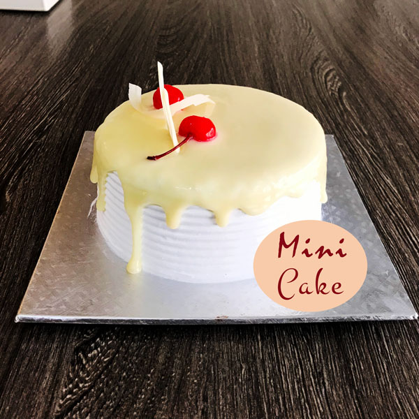 Mini Chocolaty Vanilla Cake Gift Nepal Gifts to Nepal Giftmandu