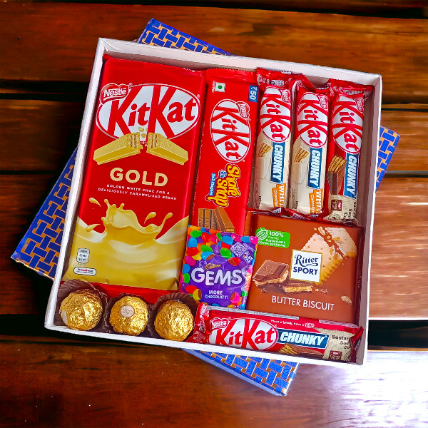 Assortment Of Chocolates In A Box Gifts to Nepal Giftmandu