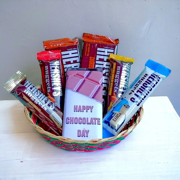 Hershey's Delightful Chocolate Day Assortment Combo Gifts to Nepal