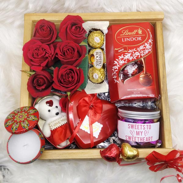 Valentine's Day Love Combo Gift Online Gifts to Nepal Giftmandu